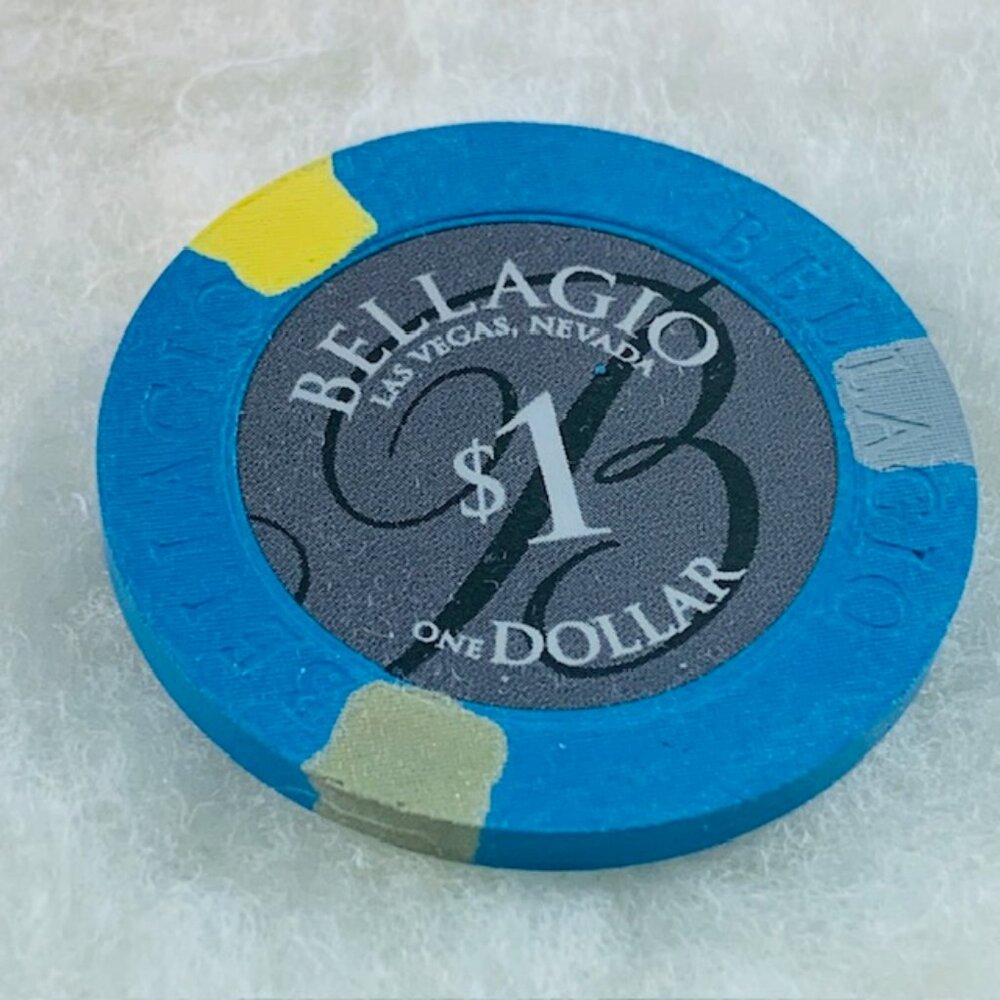 Bellagio Casino Chip Las Vegas $1 Lucky Gift Charm Coin Card Protector Gamble